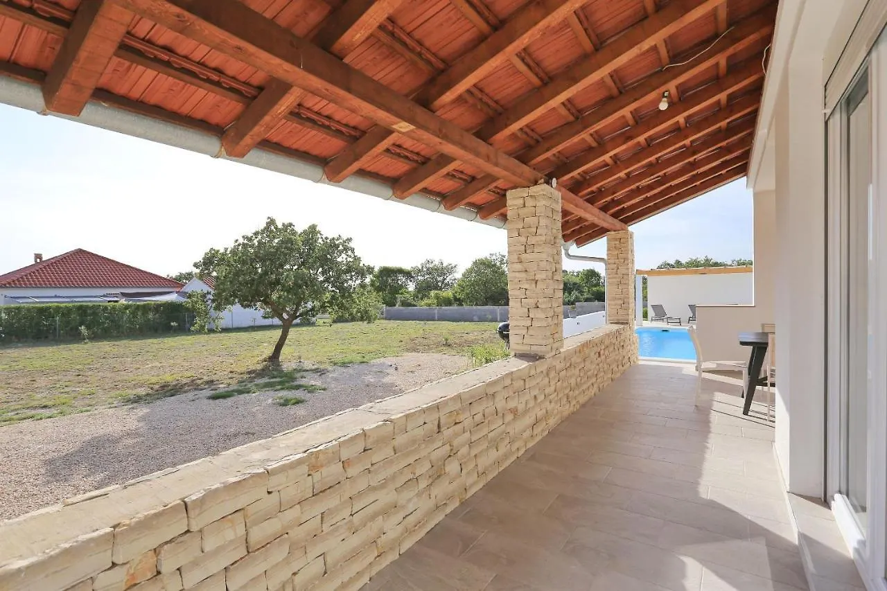 Holidayhouse Alirio With Heated Pool. Vrsi 0*,  Croatia