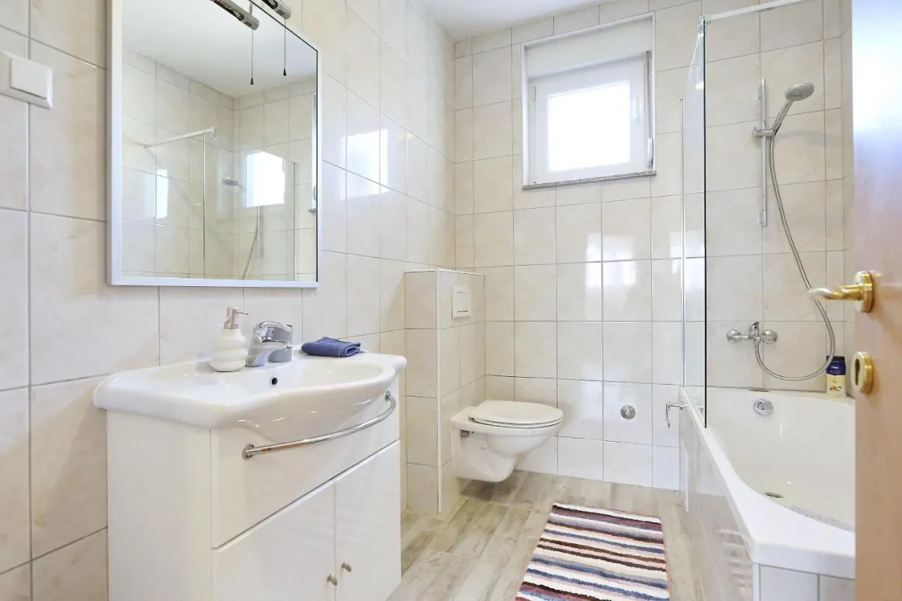 Holidayhouse Alirio With Heated Pool. Vrsi Croatia
