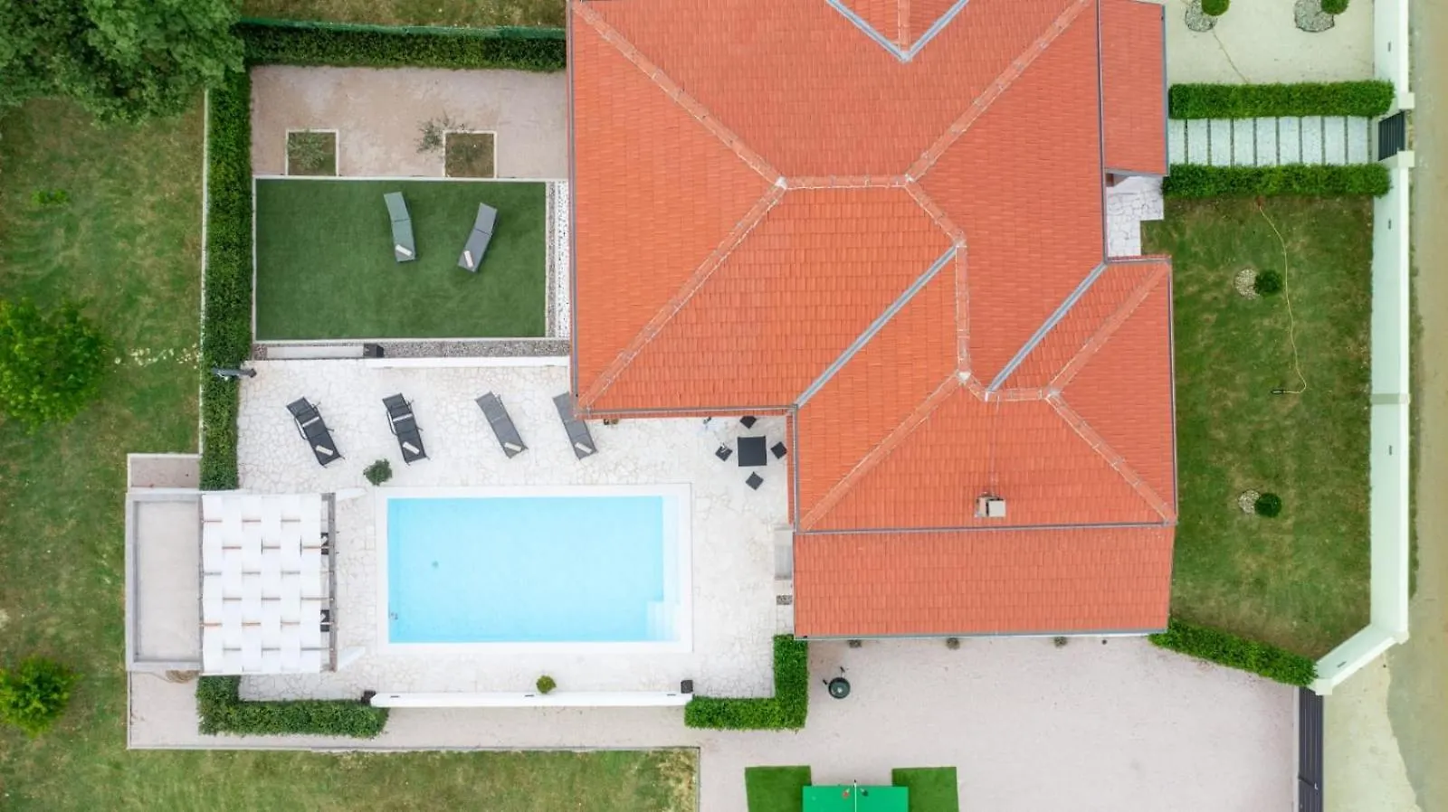 Villa Holidayhouse Alirio With Heated Pool. Vrsi Croatia